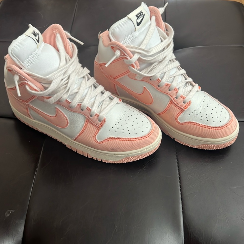 Coral Nike Dunk High 1985